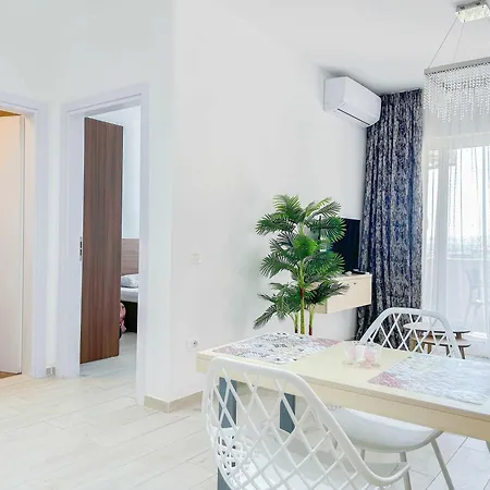 New Relax Apartment Golem (Tirana)