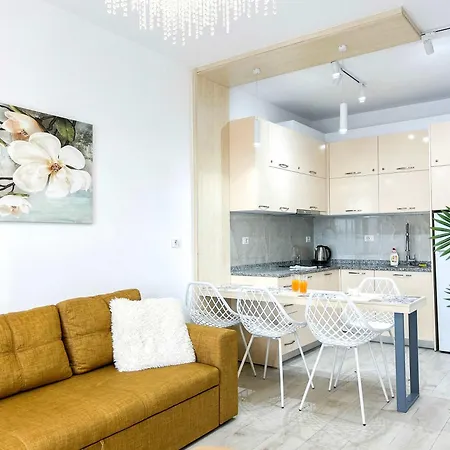 New Relax Golem (Tirana)